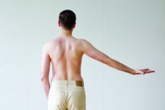 Takhle záda vypadat nemají